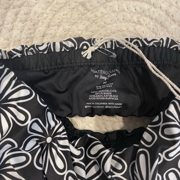 NWT Kenny Flowers The Pedregal Bandeau Bikini Top Size M - Picture 3 of 6